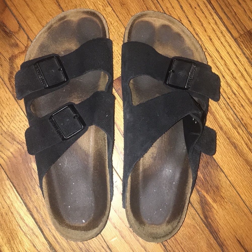 Black birkenstocks